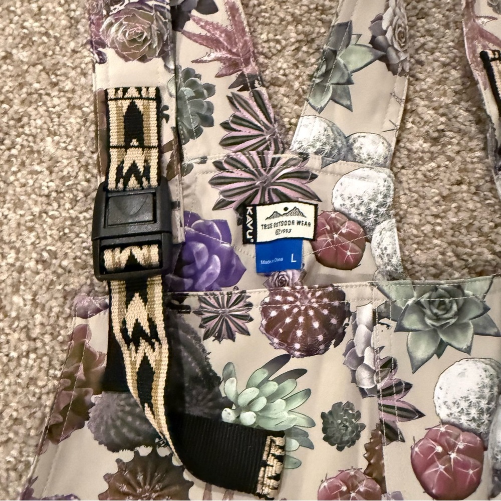 Kavu San Blas Succulent Patterned Short Overalls - Picture 2 of 3